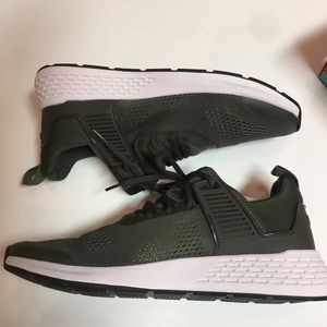 Brand New Puma Men’s Size 10